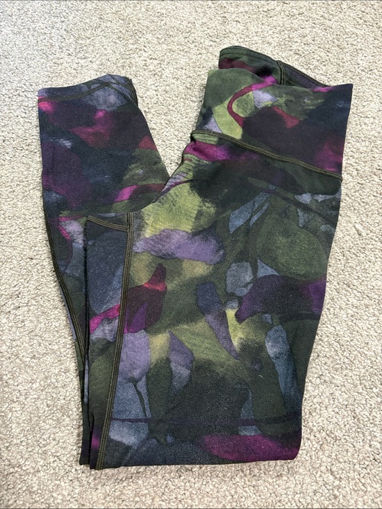lululemon athletica Pants - Lululemon Train Times 7/8 Pant *25" In Aura Dark Chrome Multi / Midnight Navy